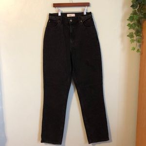 Abercrombie and Fitch The 90s Straight Ultra High Rise Black Jeans. Curve Love
